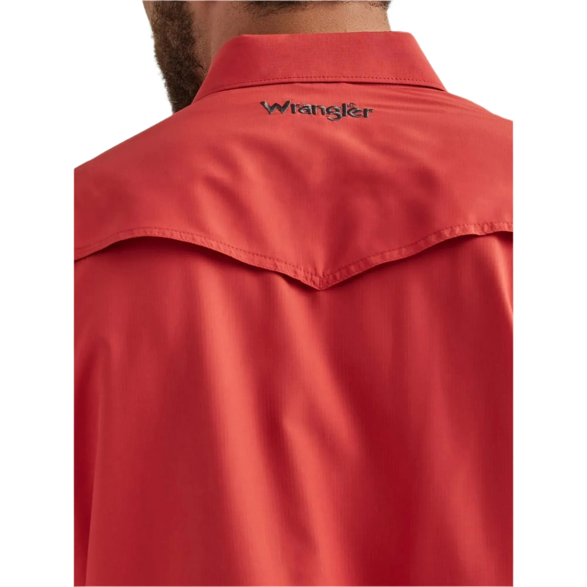 Men's Wrangler® Performance Short Sleeve Shirt - Classic Fit 112344571