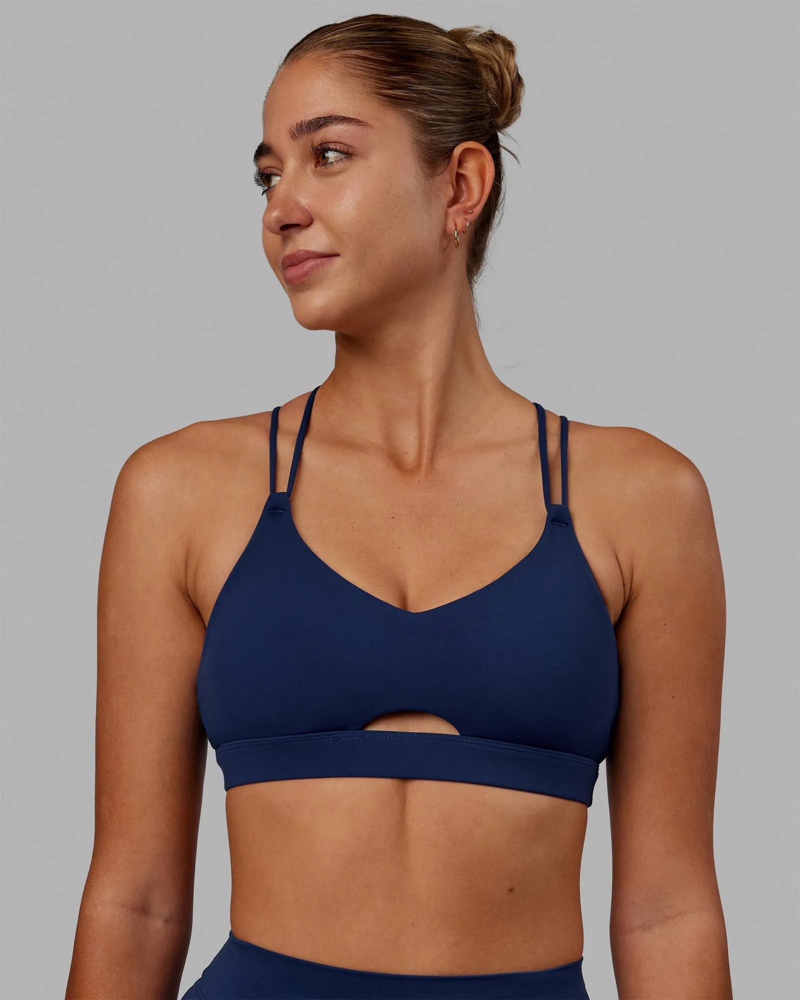 Pursue Sports Bra - Midnight Blue